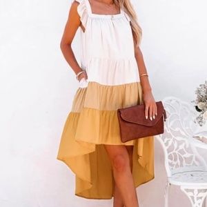 NWT Vici midi dress small